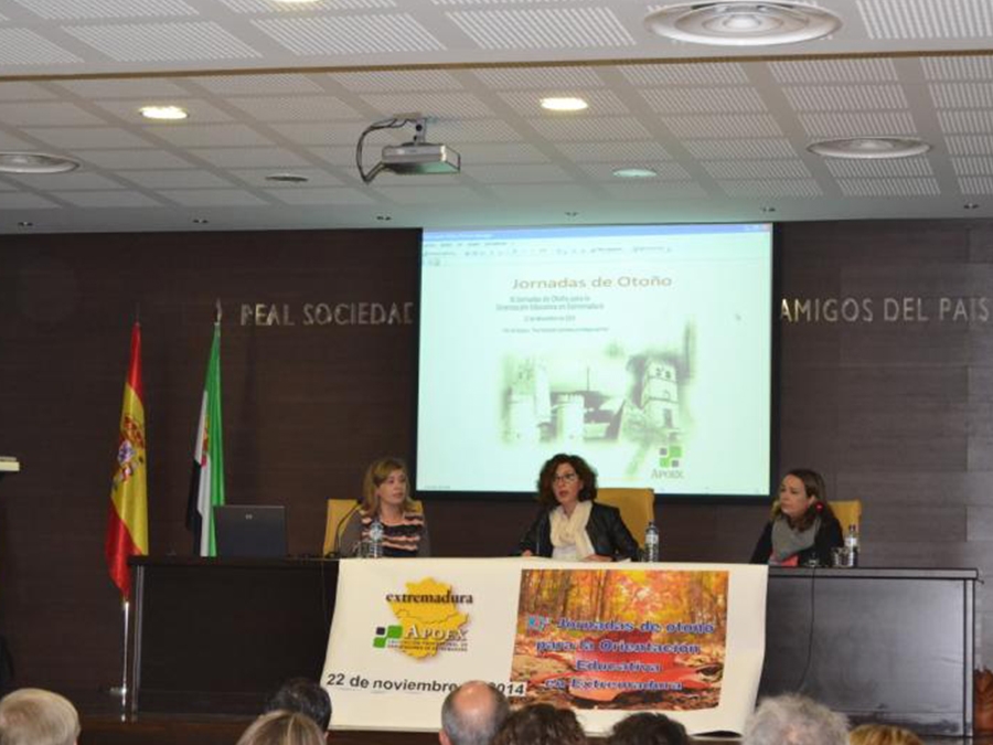 &Eacute;xito de las XI Jornadas de Oto&ntilde;o de APOEX, diversos medios se hacen eco del evento celebrado en Badajoz
